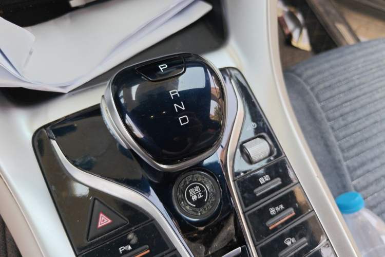 Used BYD Song Pro 2021 1.5T Automatic Xiaoyun Elite Edition Gear Lever