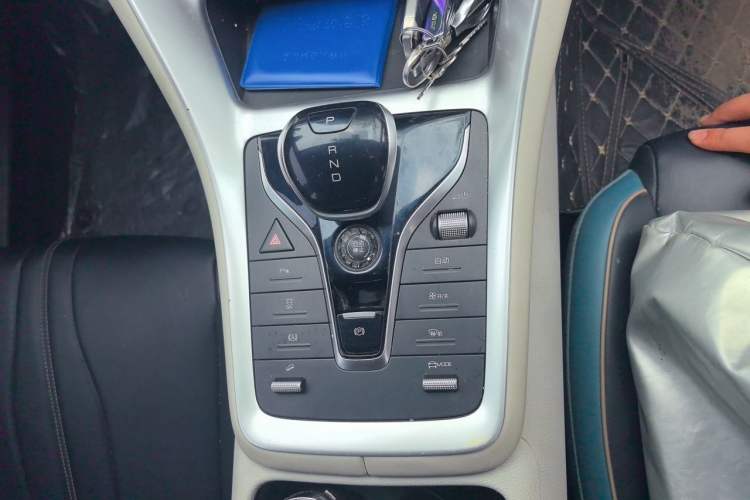 Used BYD Song Pro 2021 1.5T Automatic Xiaoyun Elite Edition Gear Lever