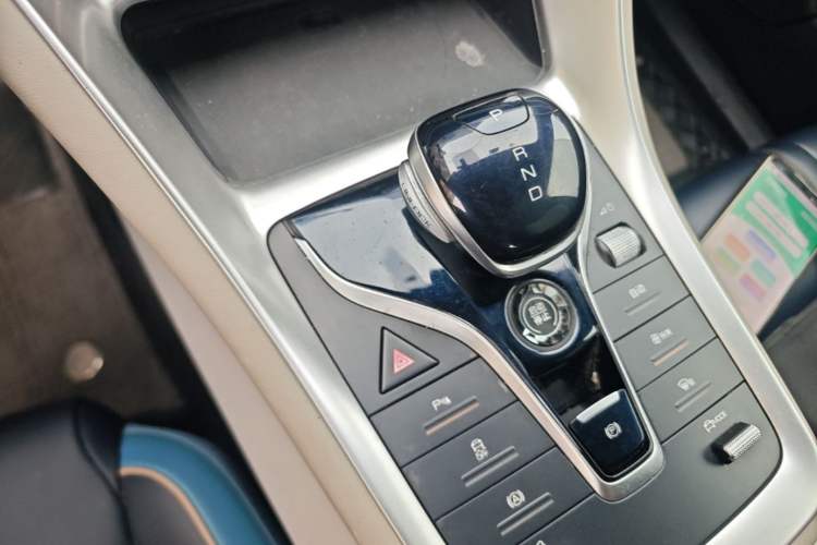 Used BYD Song Pro 2021 1.5T Automatic Xiaoyun Elite Edition Gear Lever
