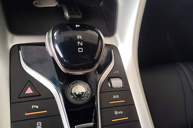 Used BYD Song Pro 2021 1.5T Automatic Xiaoyun Elite Edition Gear Lever