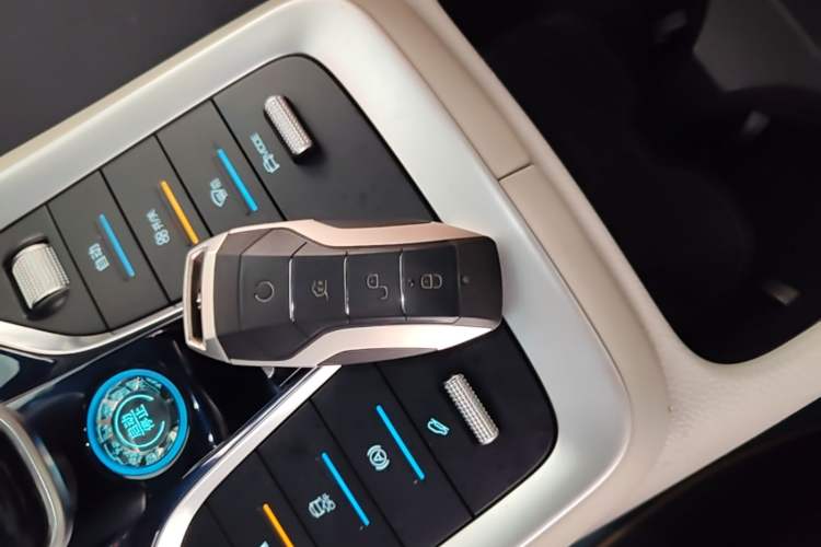 Used BYD Song Pro 2021 1.5T Automatic Xiaoyun Luxury Model Interior 1