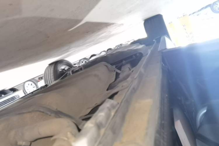 Used BYD Song Pro 2021 1.5T Automatic Xiaoyun Elite Edition Left Side Sill