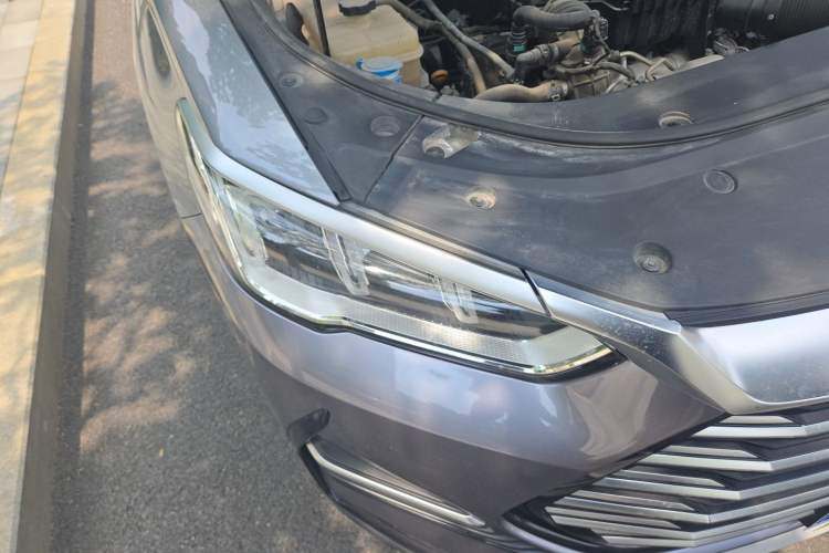 Used BYD Song Pro 2021 1.5T Automatic Xiaoyun Luxury Model Right Front Headlight