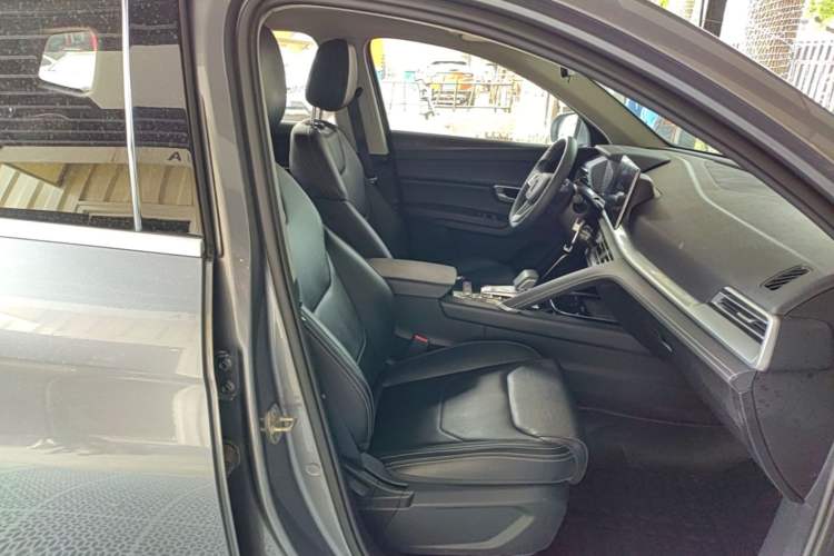 Used BYD Song Pro 2021 1.5T Automatic Elite Edition Right Front Seat