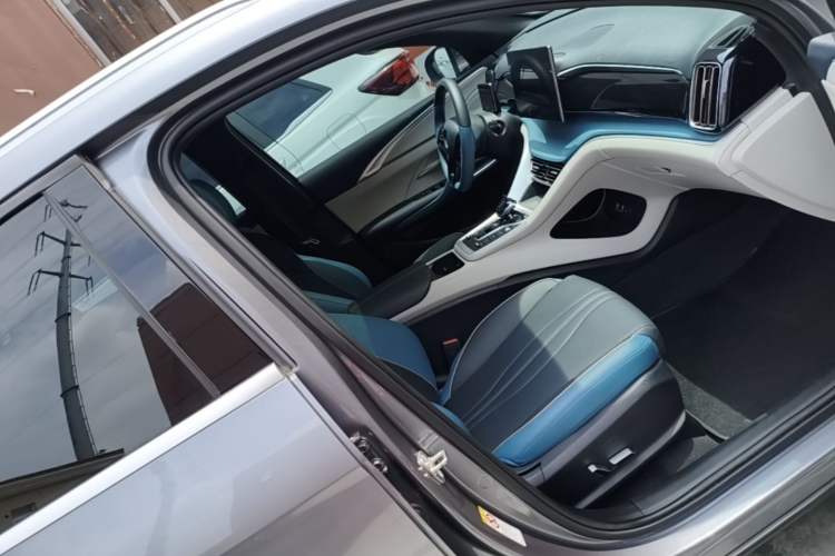 Used BYD Song Pro 2021 1.5T Automatic Xiaoyun Edition Prestige Version Right Front Seat