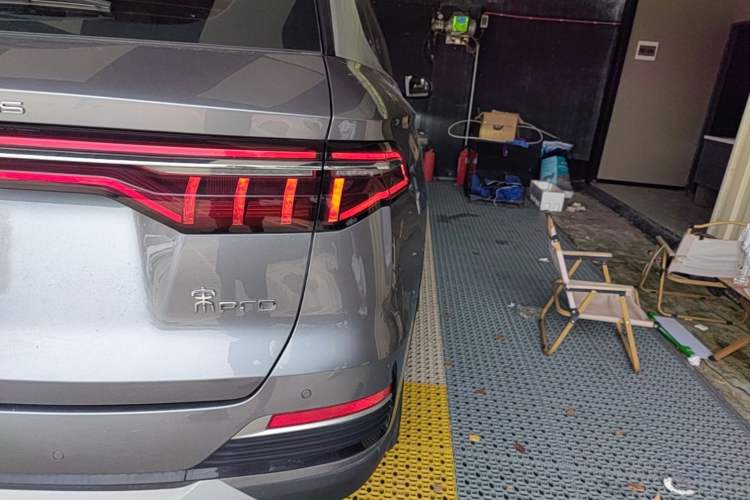 Used BYD Song Pro 2021 1.5T Automatic Elite Edition Right Rear Taillight