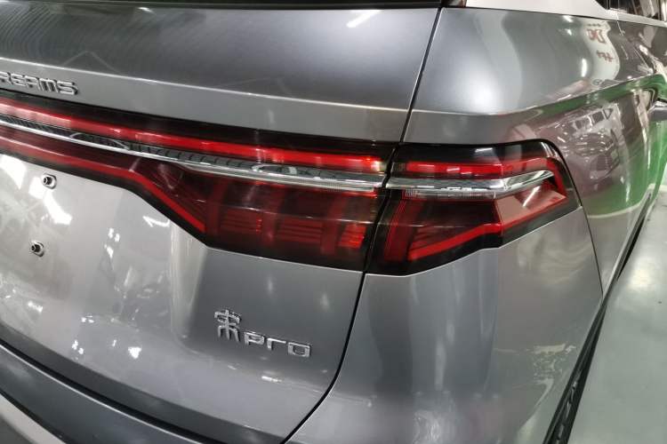 Used BYD Song Pro 2021 1.5T Automatic Xiaoyun Luxury Model Right Rear Taillight