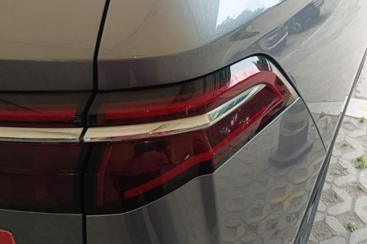 Used BYD Song Pro 2021 1.5T Automatic Luxury Model Right Rear Taillight