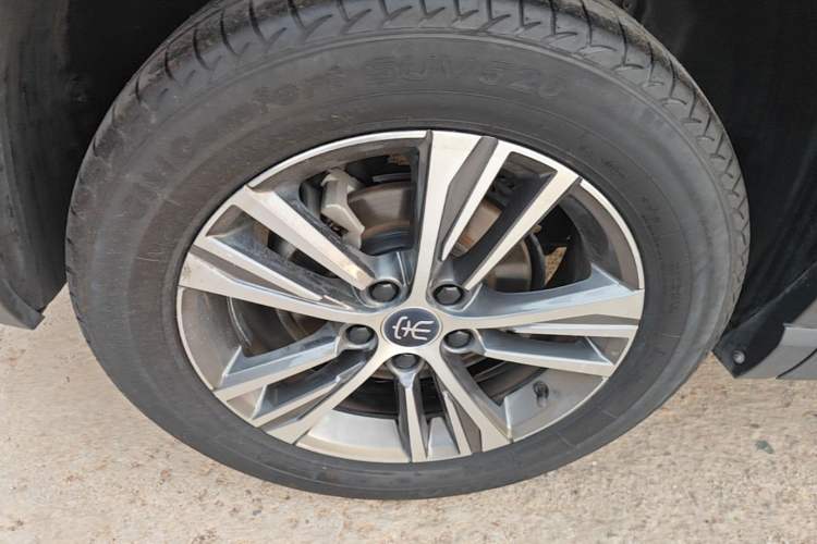 Used BYD Song Pro 2021 1.5T Automatic Xiaoyun Luxury Model Right Rear Wheel Hub