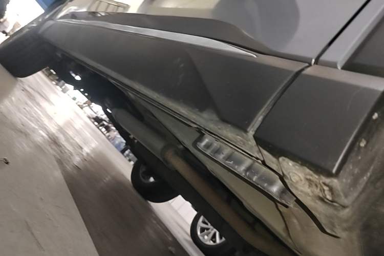 Used BYD Song Pro 2021 1.5T Automatic Xiaoyun Elite Edition Right Side Sill