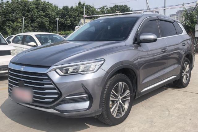 Ojetý BYD Song Pro 2021 1.5T Automatic Elite Edition