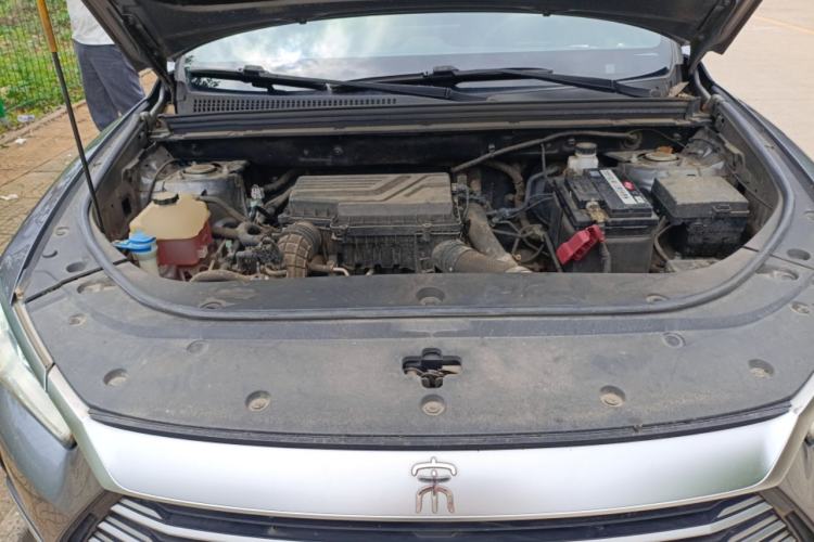 Used BYD Song Pro 2021 1.5T Automatic Xiaoyun Elite Edition Engine Bay