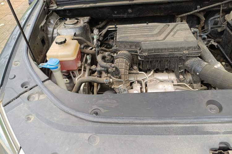 Used BYD Song Pro 2021 1.5T Automatic Xiaoyun Elite Edition Engine Bay Right