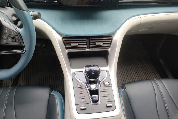 Used BYD Song Pro 2021 1.5T Automatic Xiaoyun Elite Edition Gear Lever