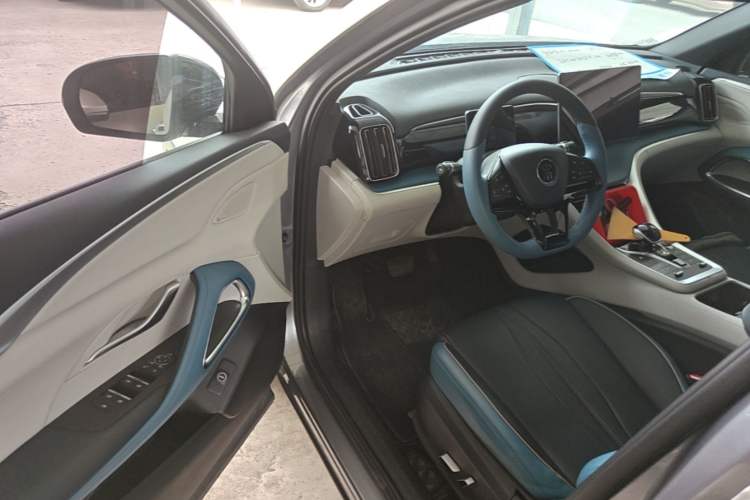 Used BYD Song Pro 2021 1.5T Automatic Xiaoyun Luxury Model Driver Seat