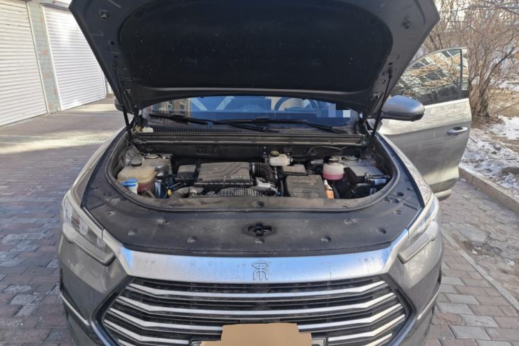 Used BYD Song Pro 2021 1.5T Automatic Luxury Model Engine Bay