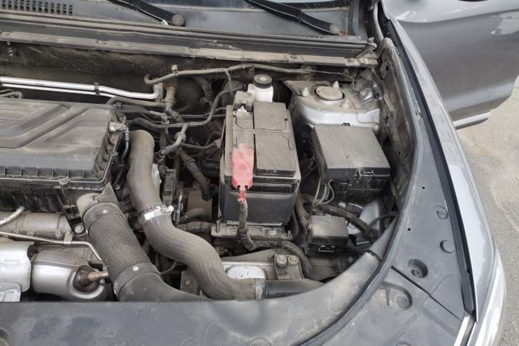 Used BYD Song Pro 2021 1.5T Automatic Xiaoyun Elite Edition Engine Bay Left