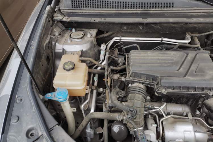 Used BYD Song Pro 2021 1.5T Automatic Xiaoyun Elite Edition Engine Bay Right