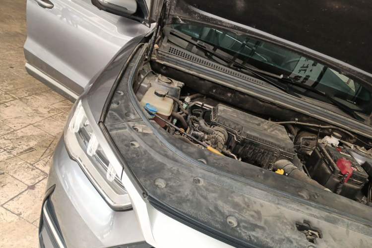 Used BYD Song Pro 2021 1.5T Automatic Xiaoyun Luxury Model Engine Bay Right