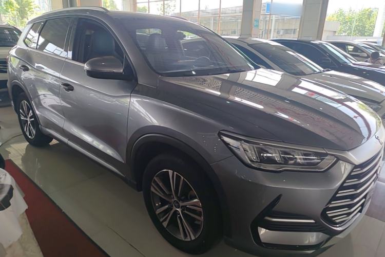 Used BYD Song Pro 2021 1.5T Automatic Xiaoyun Elite Edition Front Right 45 Deg
