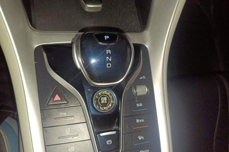 Used BYD Song Pro 2021 1.5T Automatic Xiaoyun Elite Edition Gear Lever