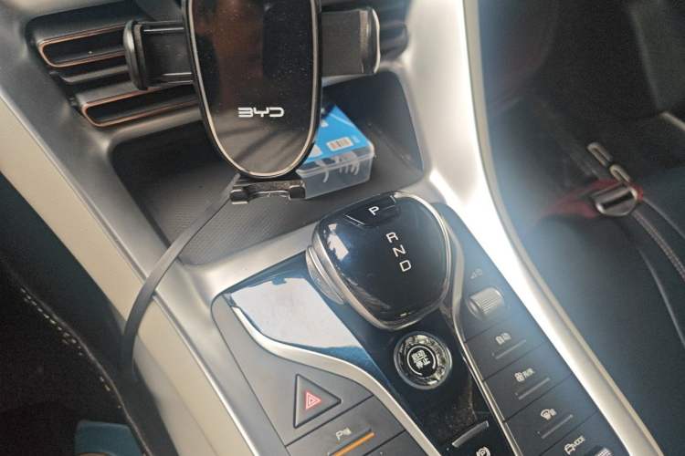 Used BYD Song Pro 2021 1.5T Automatic Xiaoyun Elite Edition Gear Lever