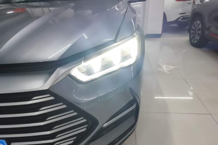 Used BYD Song Pro 2021 1.5T Automatic Xiaoyun Elite Edition Left Front Headlight