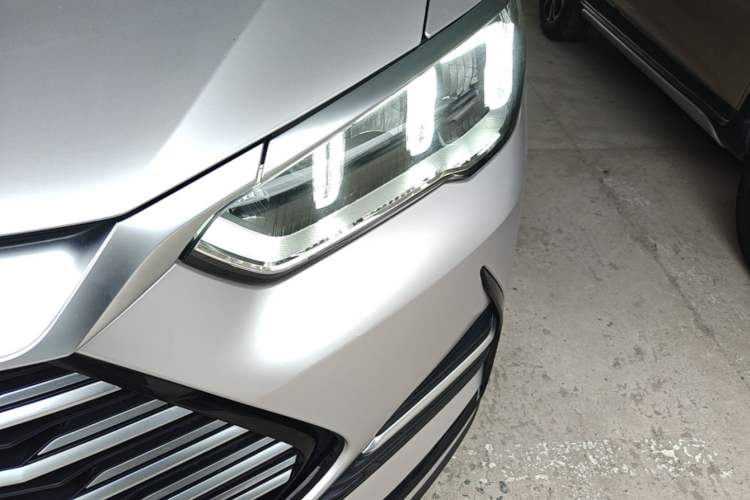 Used BYD Song Pro 2021 1.5T Automatic Xiaoyun Luxury Model Left Front Headlight