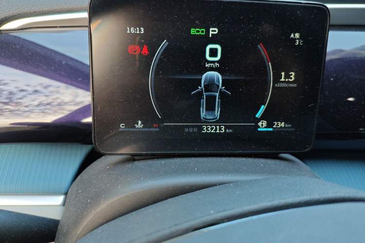 Used BYD Song Pro 2021 1.5T Automatic Xiaoyun Luxury Model Odometer Close Up