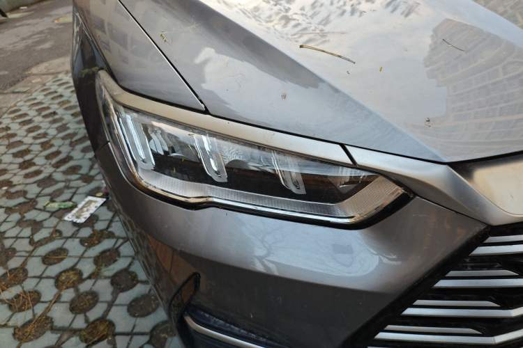 Used BYD Song Pro 2021 1.5T Automatic Xiaoyun Luxury Model Right Front Headlight