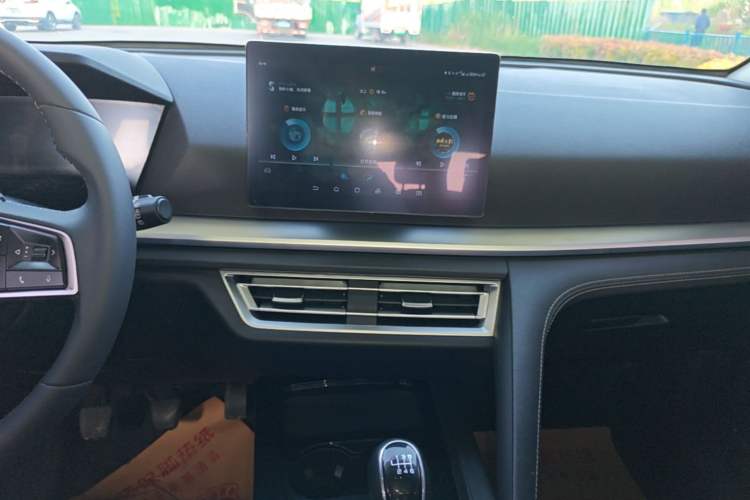 Used BYD Song Pro 2021 1.5T Manual Elite Edition Audio And AC Panel