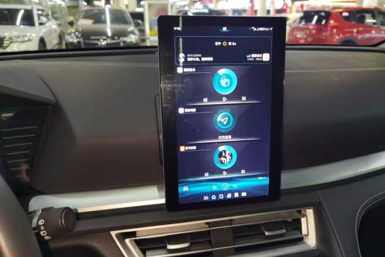 Used BYD Song Pro 2021 1.5T Automatic Elite Edition Audio And AC Panel