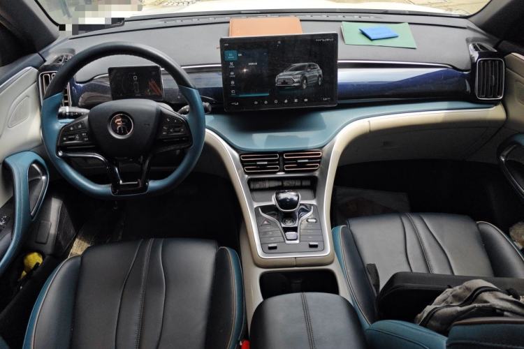 Used BYD Song Pro 2021 1.5T Automatic Xiaoyun Luxury Model Center Console