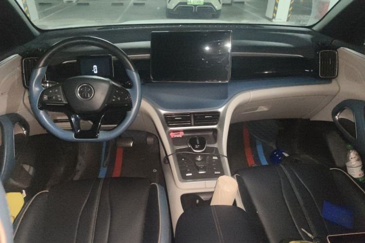 Used BYD Song Pro 2021 1.5T Automatic Xiaoyun Luxury Model Center Console