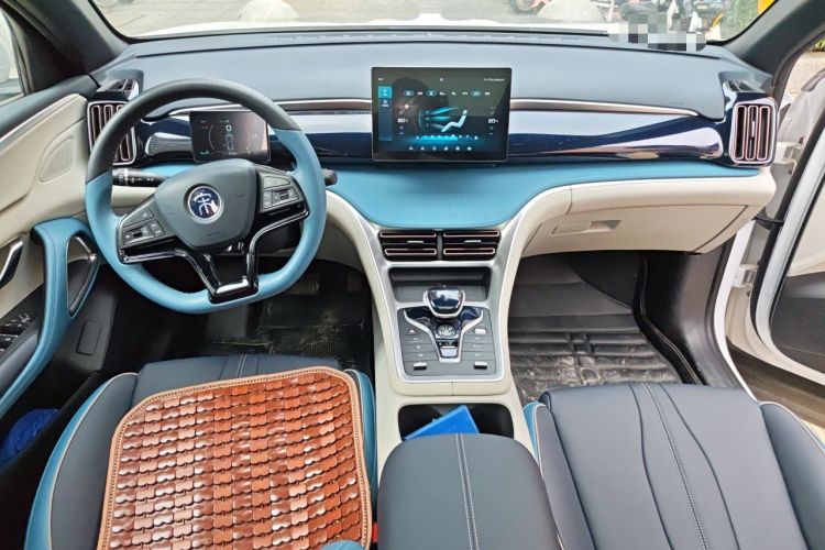 Used BYD Song Pro 2021 1.5T Automatic Xiaoyun Elite Edition Center Console