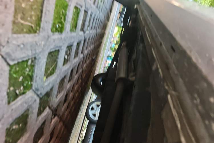 Used BYD Song Pro 2021 1.5T Automatic Xiaoyun Edition Prestige Version Chassis Front Right