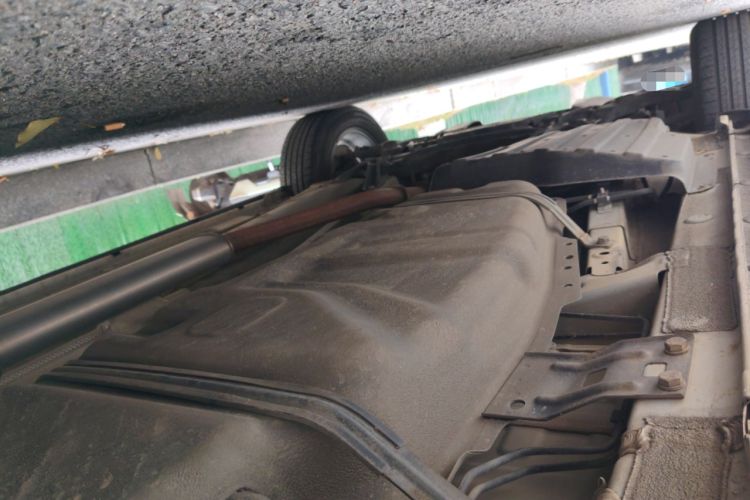 Used BYD Song Pro 2021 1.5T Automatic Elite Edition Chassis Rear Left