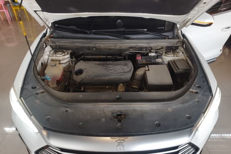 Used BYD Song Pro 2021 1.5T Automatic Elite Edition Engine Bay