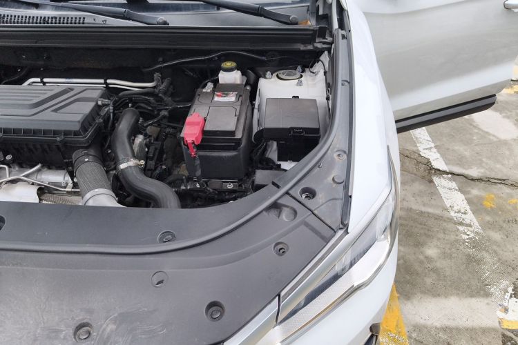 Used BYD Song Pro 2021 1.5T Automatic Xiaoyun Luxury Model Engine Bay Left