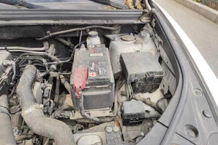 Used BYD Song Pro 2021 1.5T Automatic Xiaoyun Luxury Model Engine Bay Left