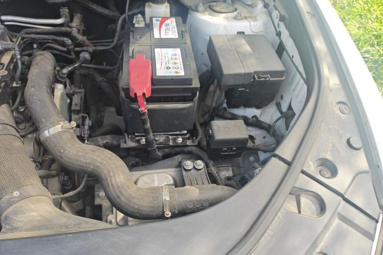 Used BYD Song Pro 2021 1.5T Automatic Xiaoyun Luxury Model Engine Bay Left