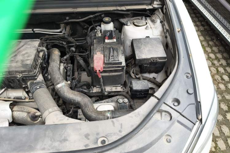 Used BYD Song Pro 2021 1.5T Automatic Xiaoyun Luxury Model Engine Bay Left