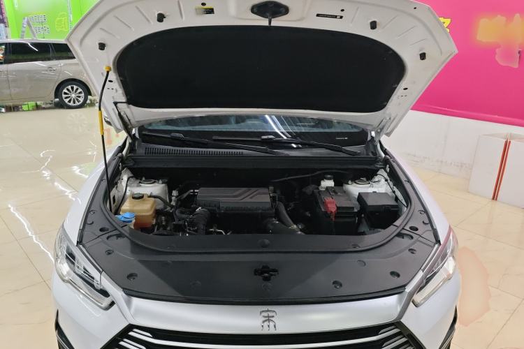 Used BYD Song Pro 2021 1.5T Automatic Xiaoyun Elite Edition Engine Bay
