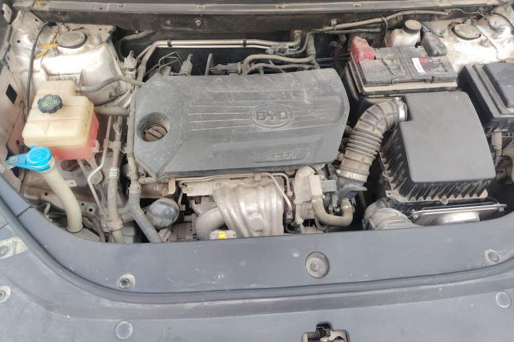 Used BYD Song Pro 2021 1.5T Automatic Elite Edition Engine Bay
