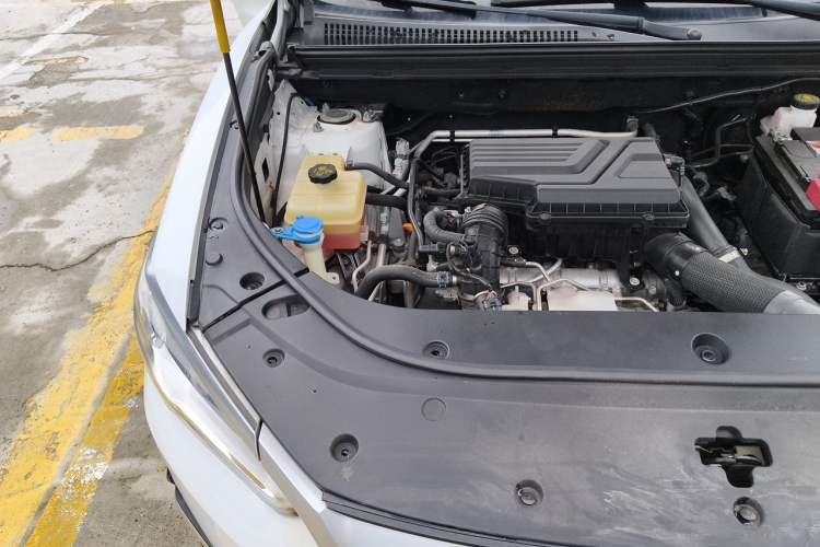 Used BYD Song Pro 2021 1.5T Automatic Xiaoyun Luxury Model Engine Bay Right