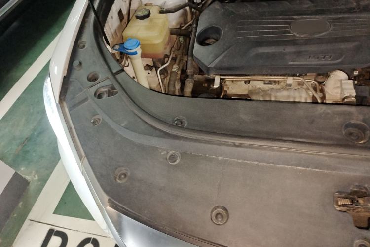 Used BYD Song Pro 2021 1.5T Automatic Luxury Model Engine Bay Right