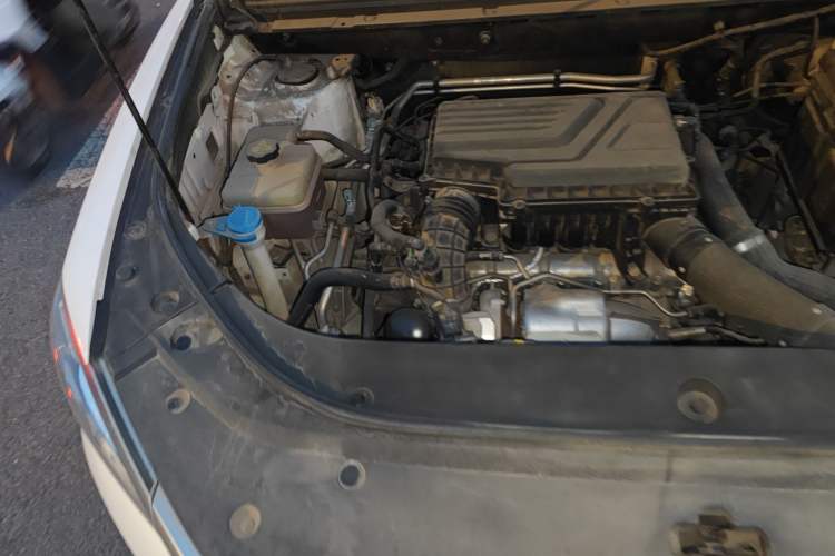 Used BYD Song Pro 2021 1.5T Automatic Xiaoyun Elite Edition Engine Bay Right