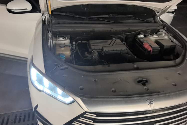 Used BYD Song Pro 2021 1.5T Automatic Xiaoyun Elite Edition Engine Bay Right