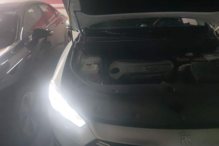Used BYD Song Pro 2021 1.5T Automatic Elite Edition Engine Bay Right