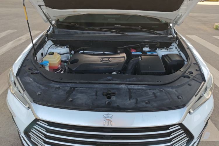 Used BYD Song Pro 2021 1.5T Manual Elite Edition Engine Bay